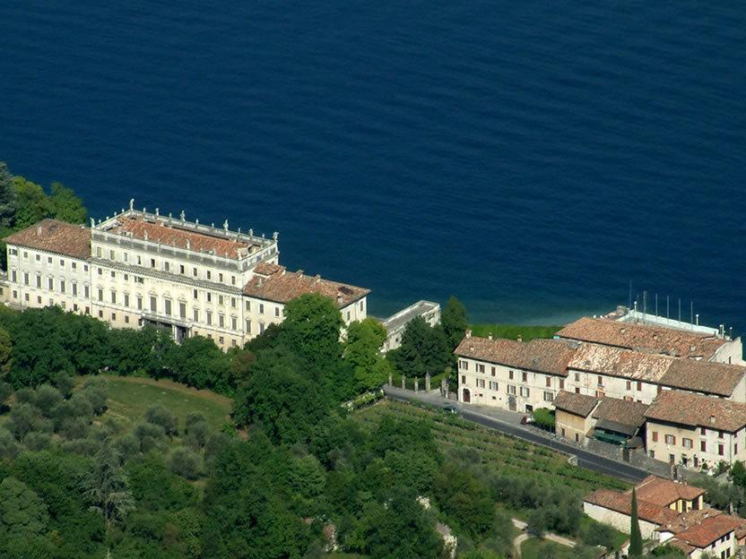 Bed & Breakfast Al Marinaio Gargnano Buitenkant foto